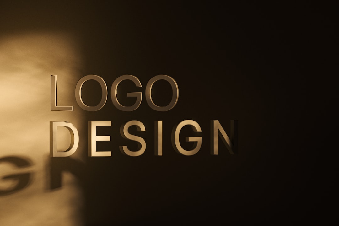 Top-Notch Logo Makers to Build a Professional Brand in Minutes