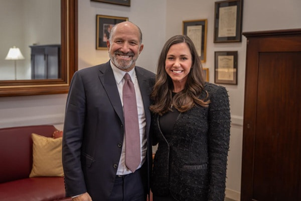 Howard Lutnick Wife: Allison Lutnick Life, Family & Philanthropy