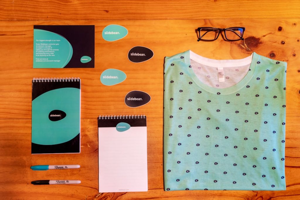 10 Best AI Tools for Building a Brand: Business Name Generators, Website Builders, and Design Platforms