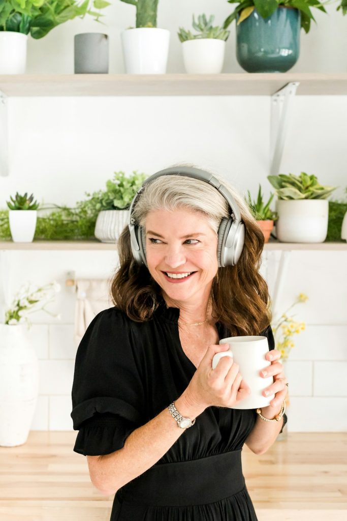 How Do You Listen to a Podcast? 7 Easy Ways on Any Device