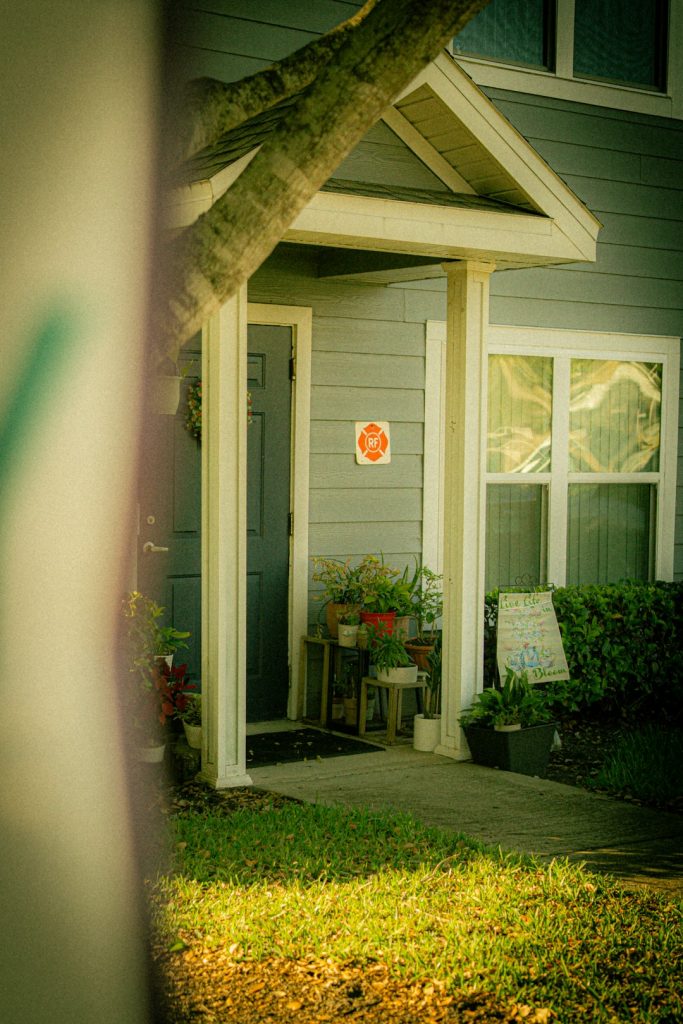 Threshold Delivery Explained: Shipping Terms & Meaning