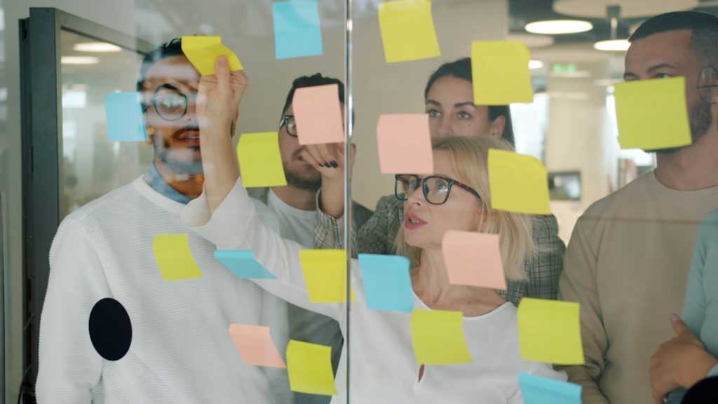 How to Create a Digital Product: From Idea Validation to Launch and Marketing