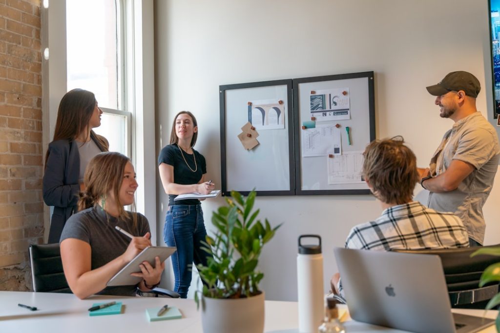 The Challenger Sales Process: How to Use Commercial Teaching to Win Complex B2B Deals