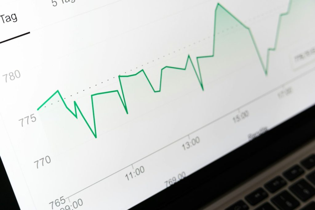 Best Online MP4 Conversion Tools: CloudConvert vs. Convertio for Quick Video Conversion